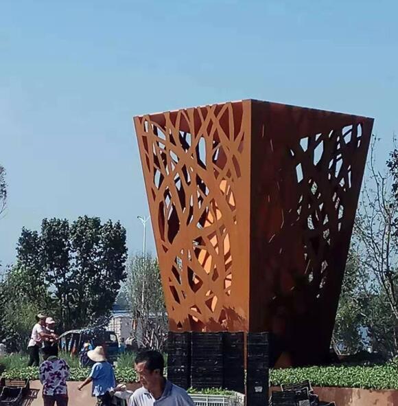 东兴耐候钢板雕塑
